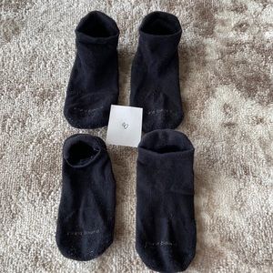 Black Pure Barre socks